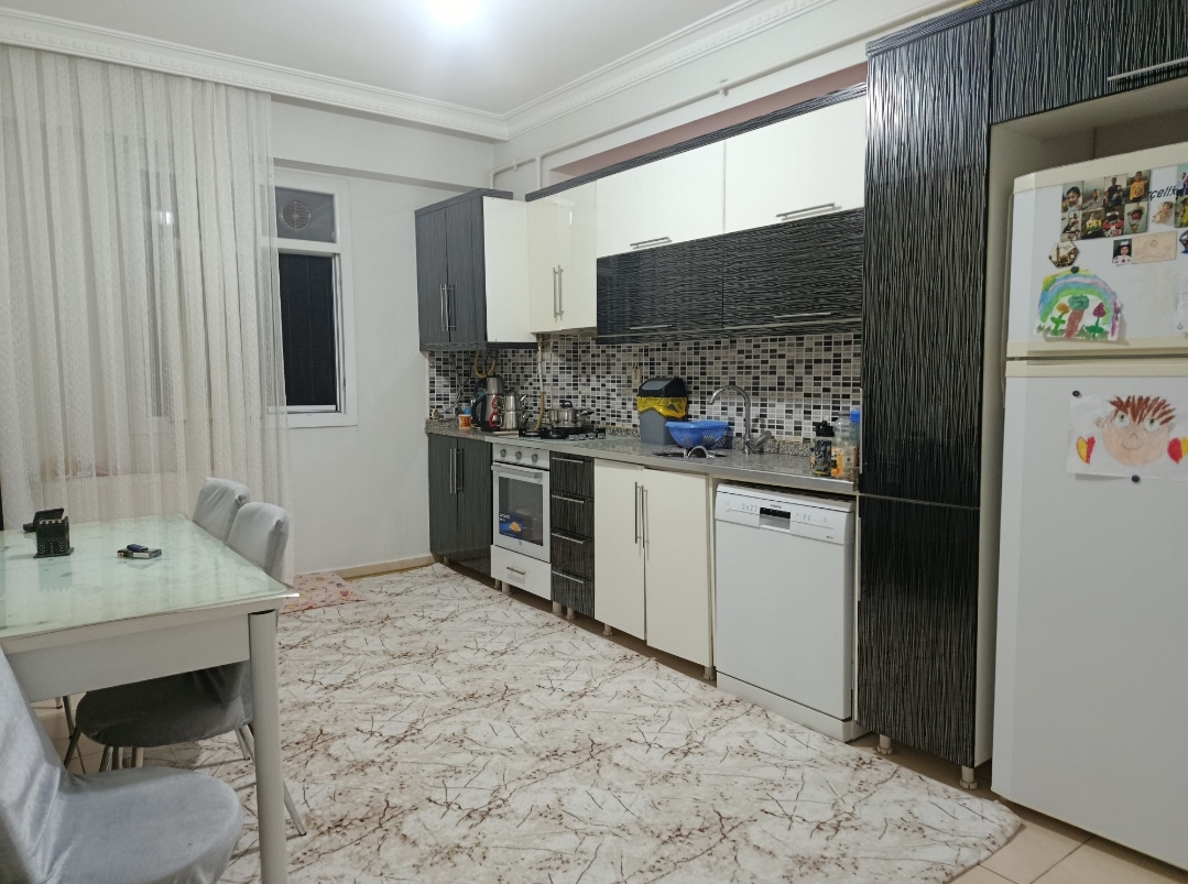 KAYA EMLAK'TAN BAĞCILAR BÖLGESİ SATILIK 3+1 DAİRE
